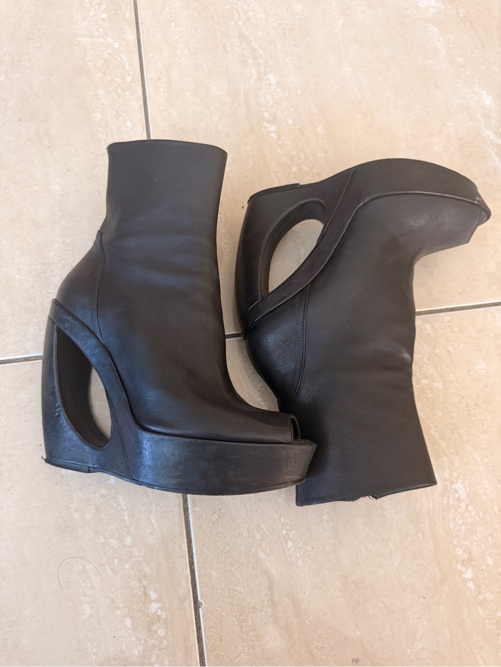 Ann Demeulemeester Cut Out Negative Space Wedge Peep Toe Shoe RARE EU 37 1/2 - Picture 2 of 8